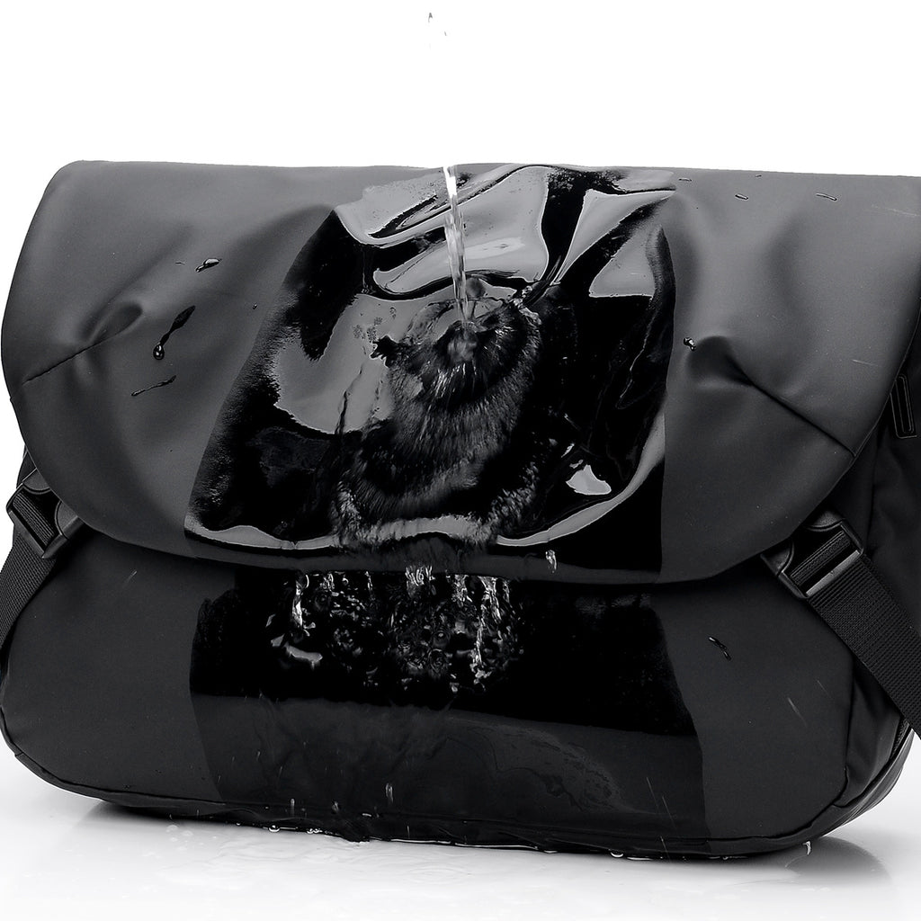 Cross-border trend men's messenger bag fashionable and versatile multi-compartment multi-functional anti-splashing casual shoulder messenger bag