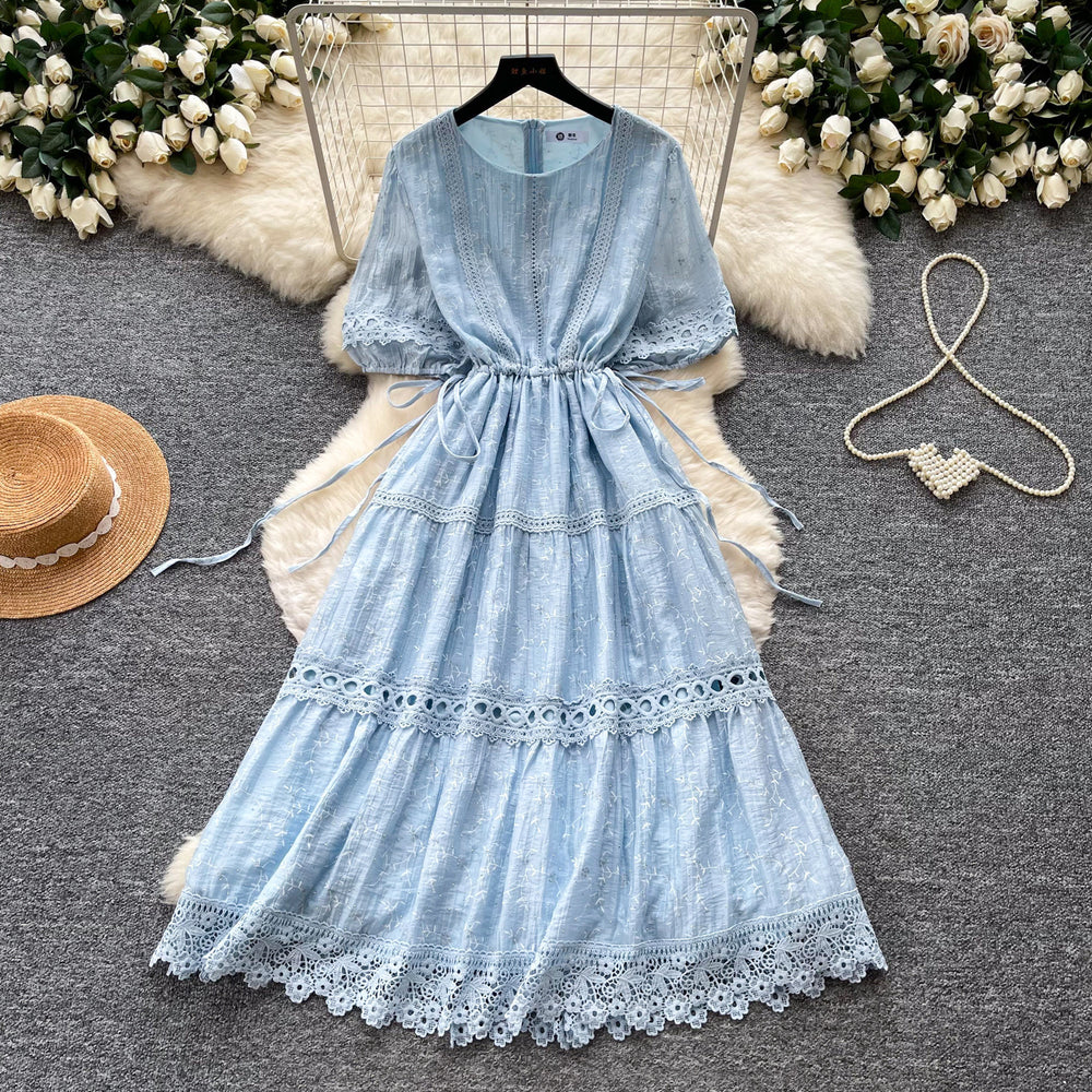French chic a-line dress - women's summer korean style short sleeve waist-defining lace trim maxi dress