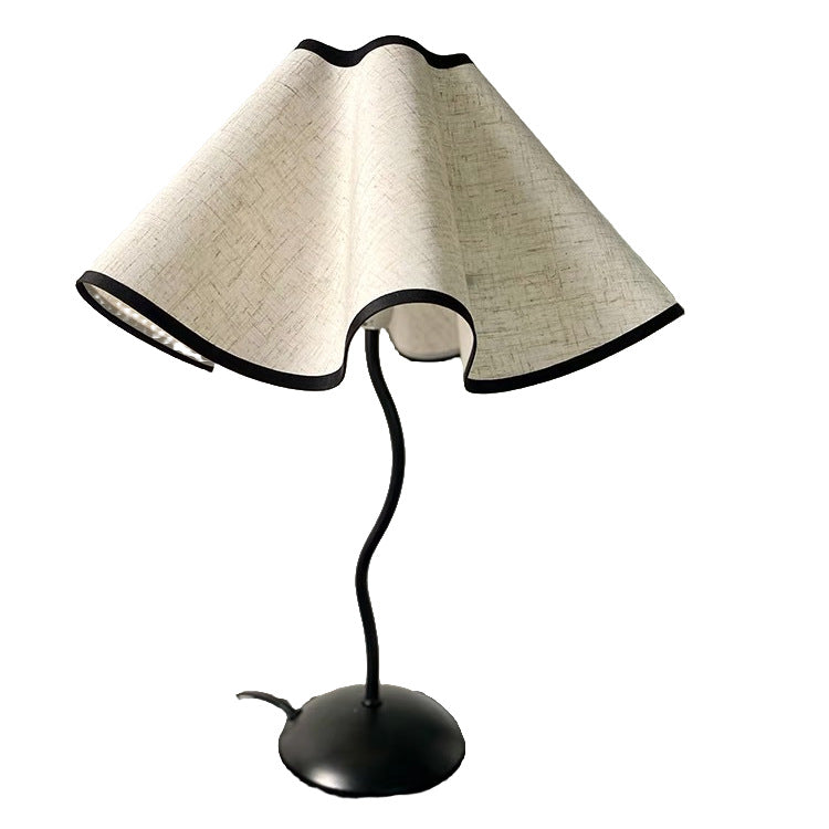 Led table lamp ins style modern simple table lamp bedside lamp petal umbrella table lamp bedroom atmosphere lamp b&b table lamp
