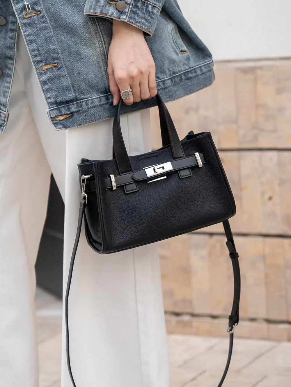 First-layer cowhide niche style design tote bag classy sense 2024fall and winter novice hand-held kelly bag shoulder crossbody bag for women