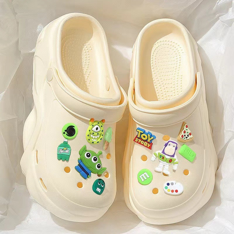 Thick soleeva crocs women's summer outwear 2025new arrivalheight increasing outdoor beach seaside ins toe cap slippers