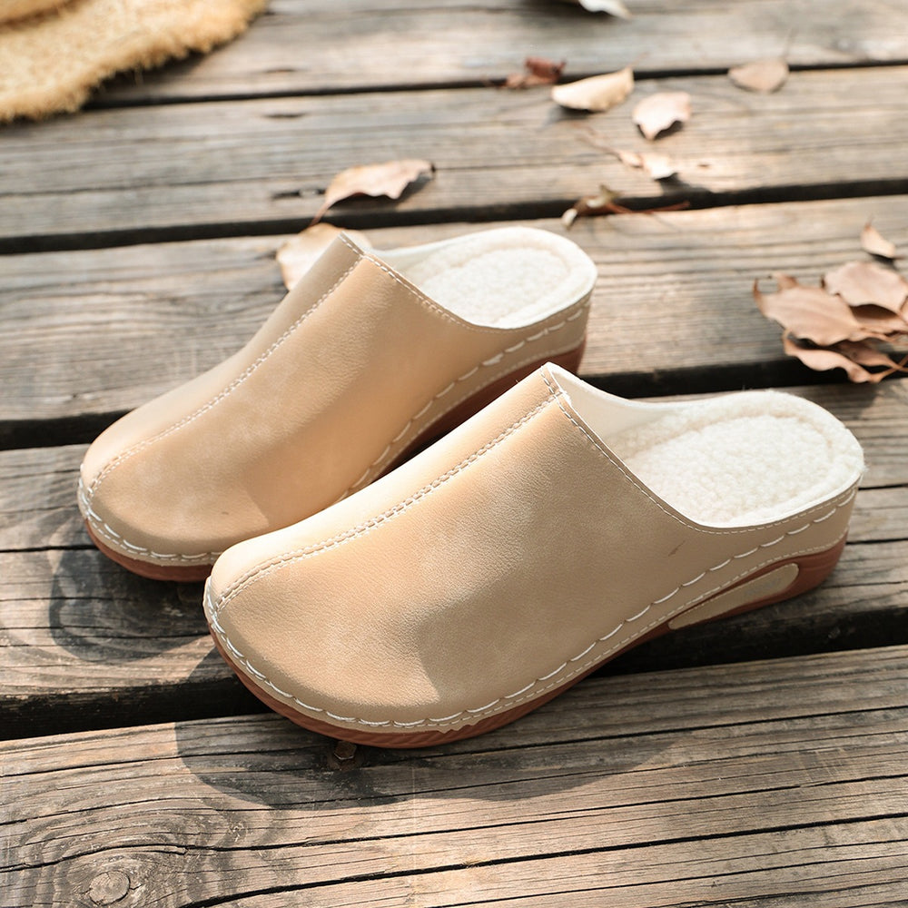 summer new arrival: plus size women's casual comfort round toe flat slip-on slippers wholesale