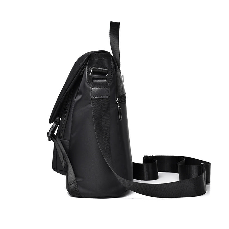 Crossbody bag male manufacturer self-operated wholesale versatile  hot sale fashion leisure cycling locomotive bag waterproof and portable