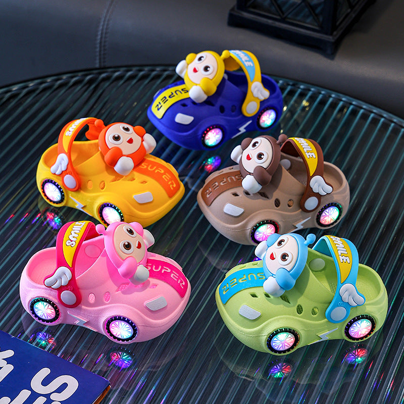 Kids slippers summer baby girl car bright light indoor soft bottomnon-slip sandals slippers boy egg hole shoes