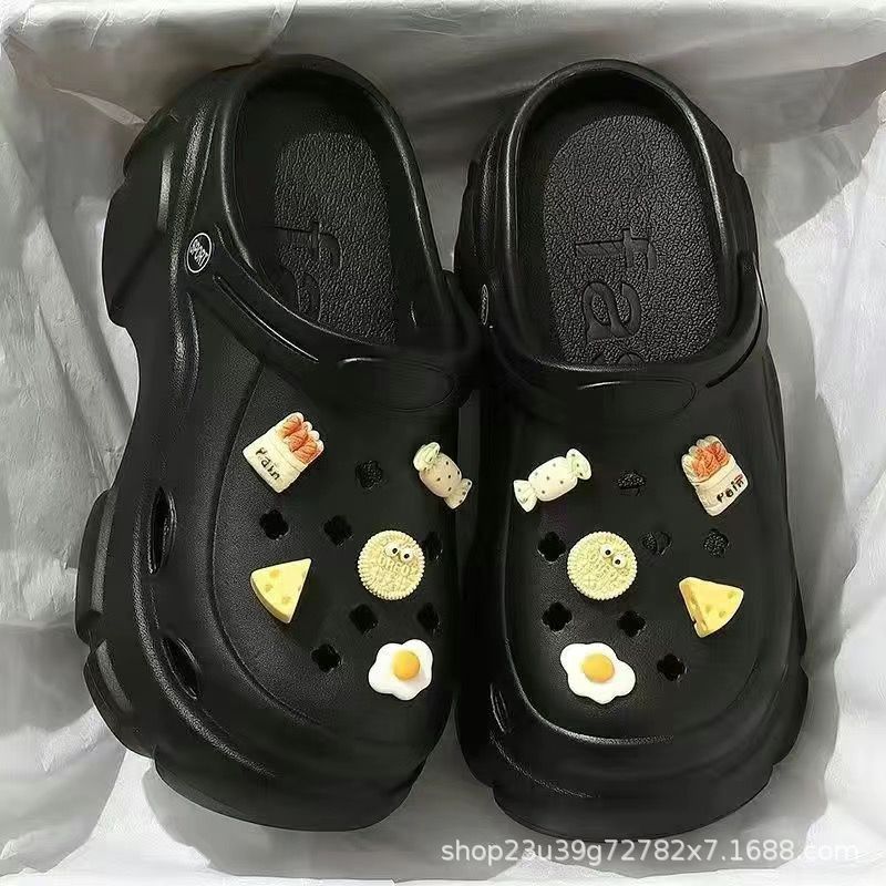 Women's clogs - new 2024 summer collection: chunky sole, non-slip, trendy office-ready, height-increasing, closed-toe sandals for beach and everyday wear