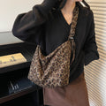 Suede leopard print bag for women, large capacity, 2025 new autumn and winter retro shoulder crossbody bag, work clothing tote bag for women