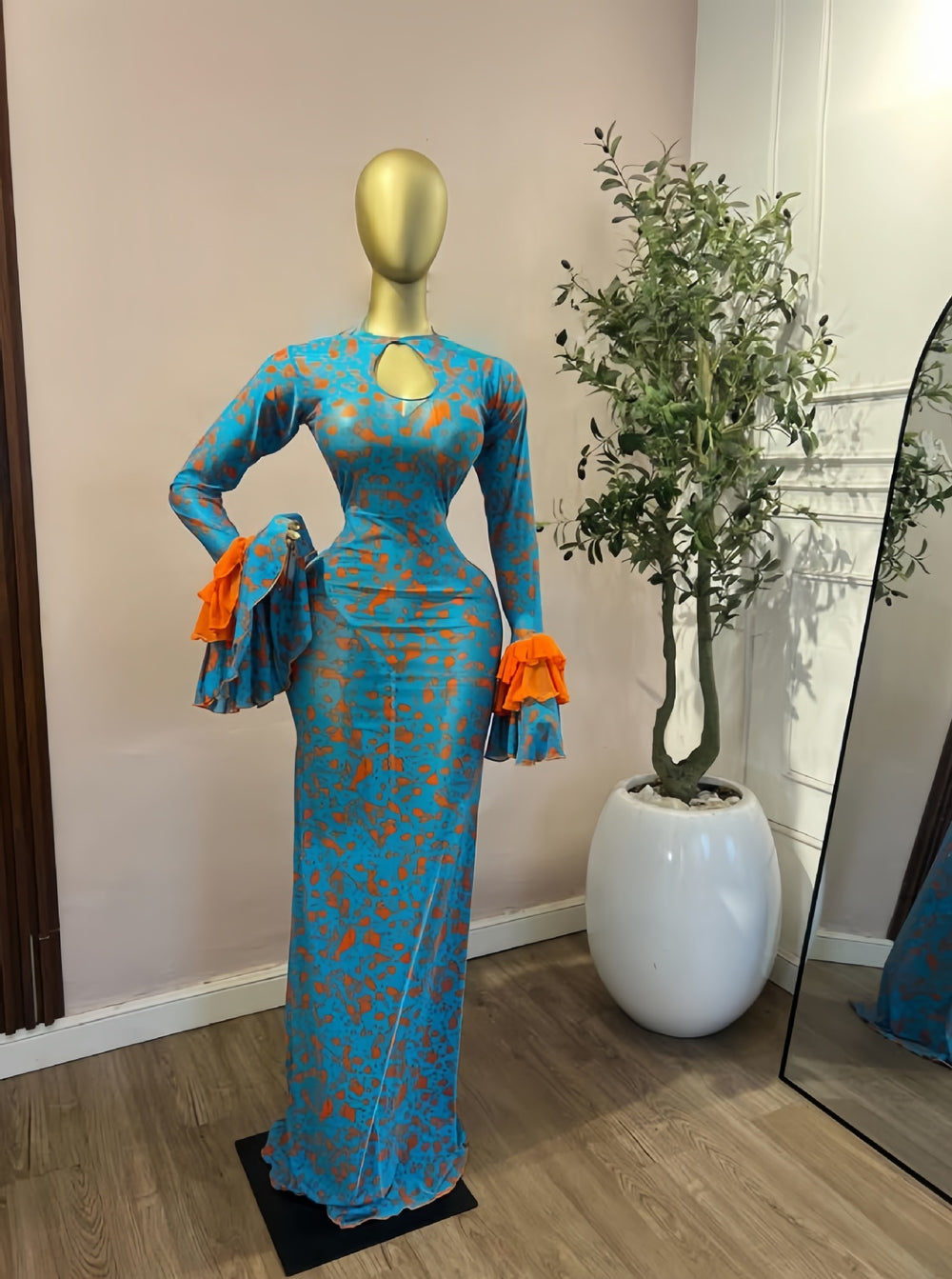 European and american cross-border women's fashion  summer new arrival: flared long sleeve crew neck hollow-out bodycon floral maxi dress