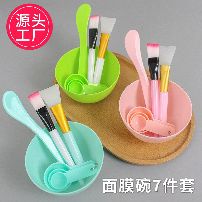 7-piece mask mixing kit: beauty mask application tools - includes mask bowl, mixing spatula, mask brush, and silicone applicator