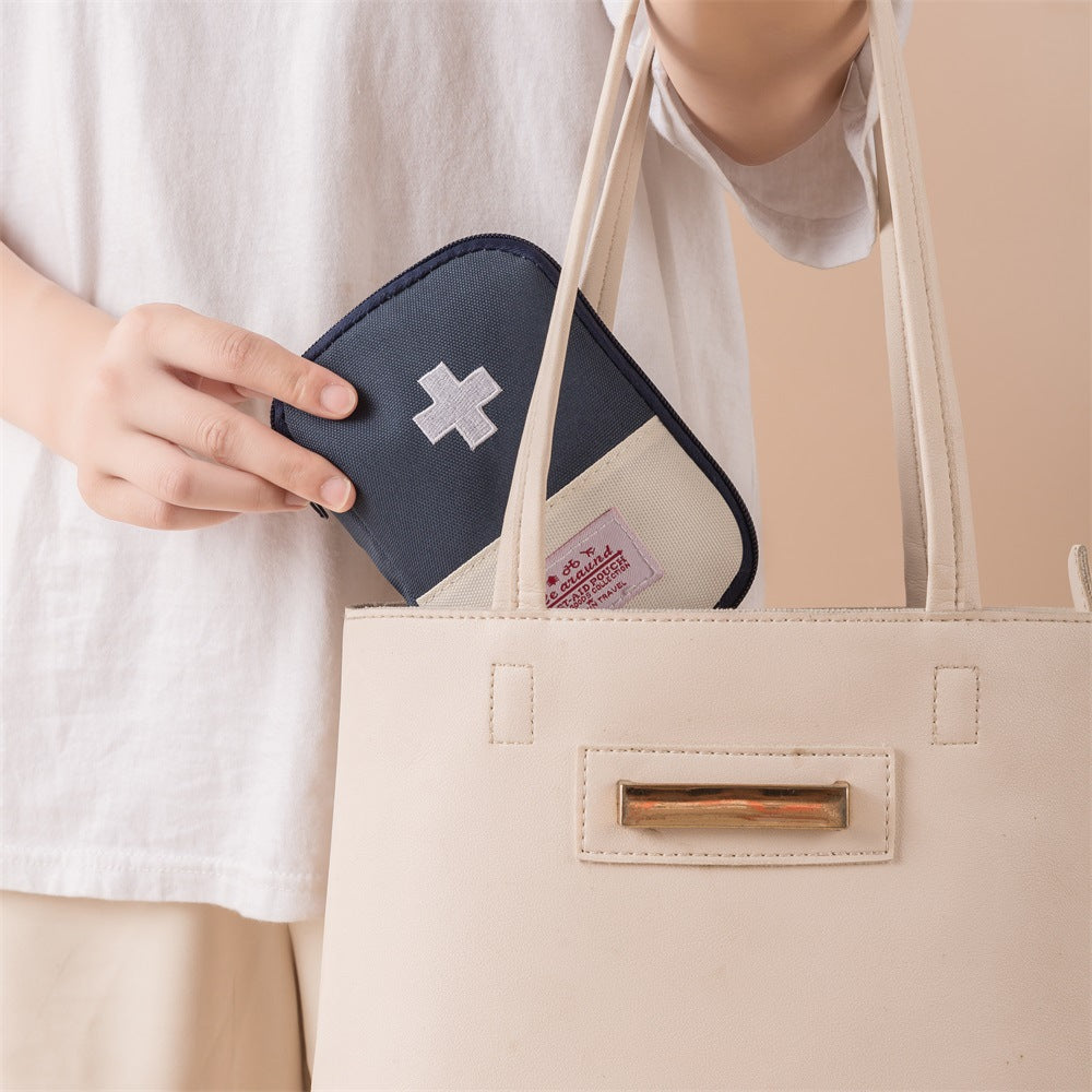 Portable First Aid Kit Cross Drug Storage Bag Travel Business Travel Medical Kit Large Capacity Medical Emergency Kit