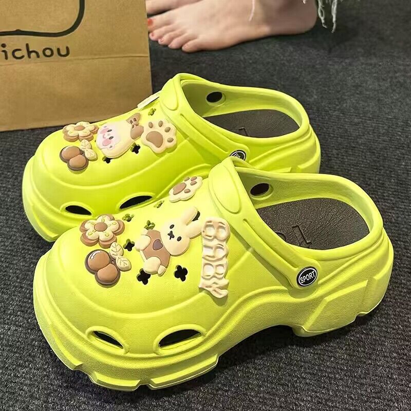 2024 new arrival croc shoes summer women's outwear thick solecute non-slip fashionpopular breathable toe slippers