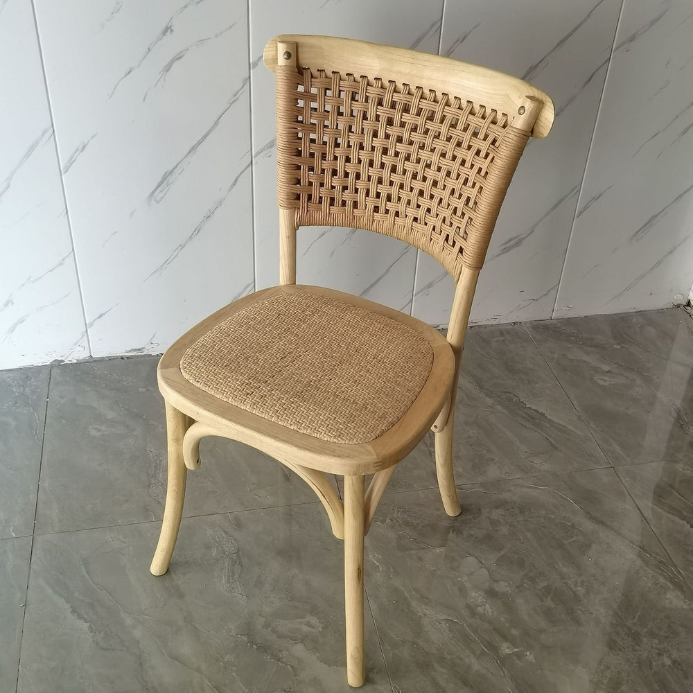 American retro solid wood square table and chair set - ideal for cafes, bubble tea shops, dessert parlors, western restaurants, and cocktail bars - commercial grade table