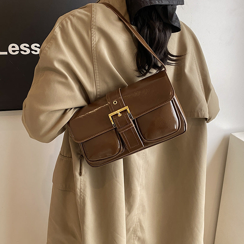 Retro small bag women's autumn and winter versatile 2025 new fashion messenger bag women's shoulder underarm work small square bag