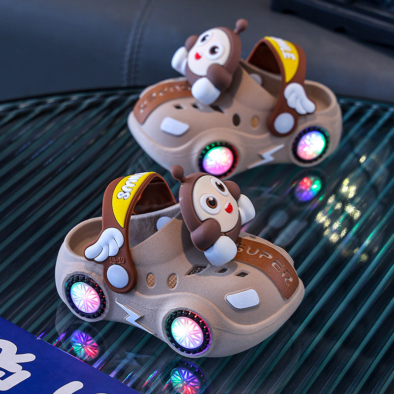 Kids slippers summer baby girl car bright light indoor soft bottomnon-slip sandals slippers boy egg hole shoes