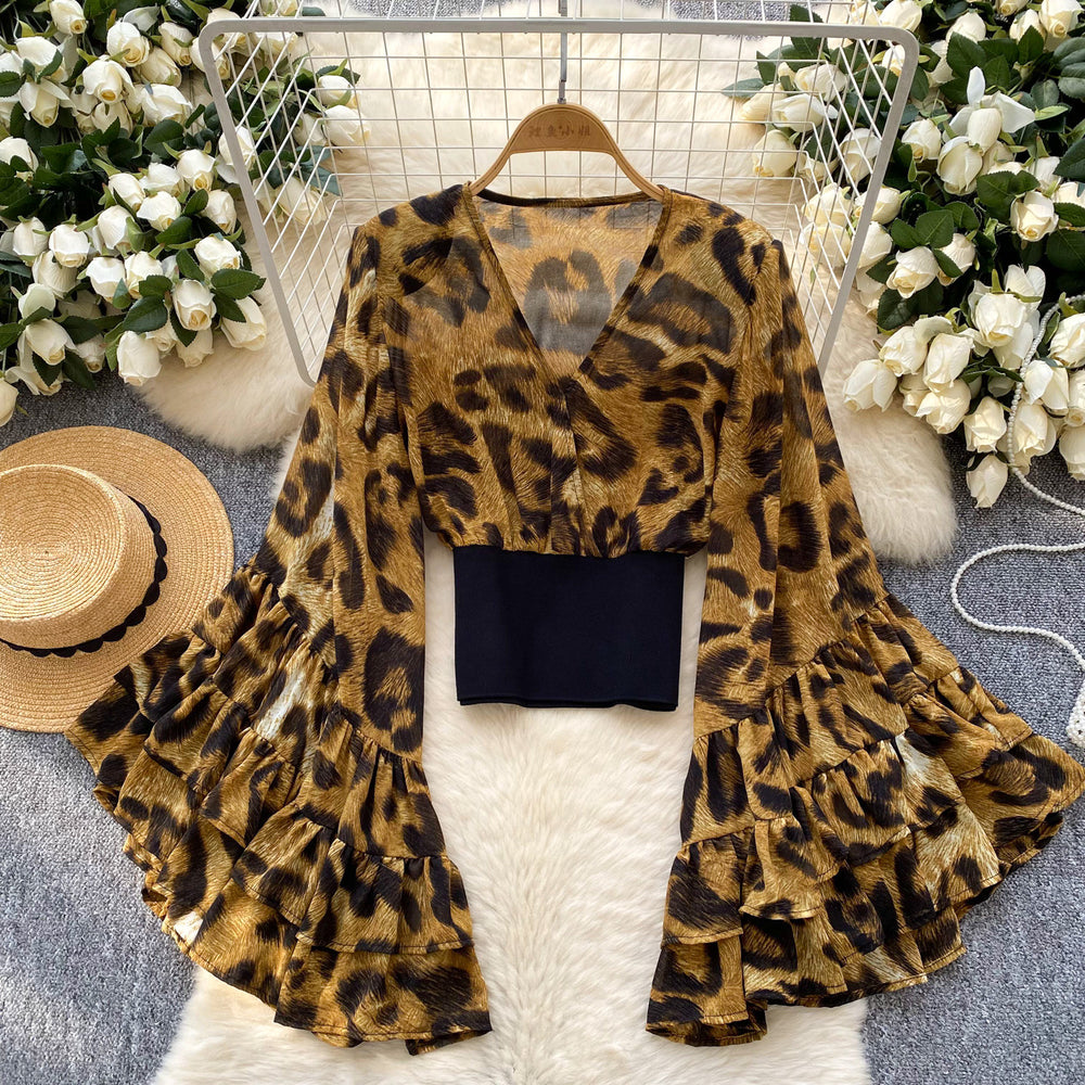 Popular new arrivalinsniche stylesense of designv neckflare sleevesprintingtopsfemale waisteasiest for matchchicaccessible luxuryshirt