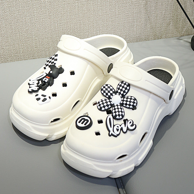 2025 summer new women's clogs - cute cartoon print, closed-toe, chunky sole, girly beach sandals