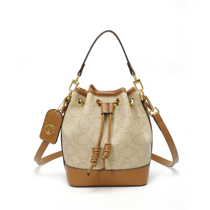 Cross-border women's fashion messenger bag new niche design drawstring bucket bag old flower women's bag commuter shoulder bag