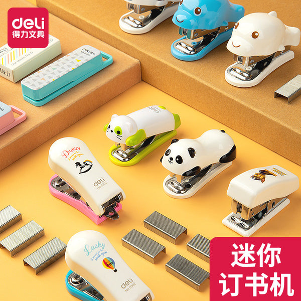 Deli Stationery Children's Cartoon Small Stapler Student Mini Small Stapler Staple Set Wholesale