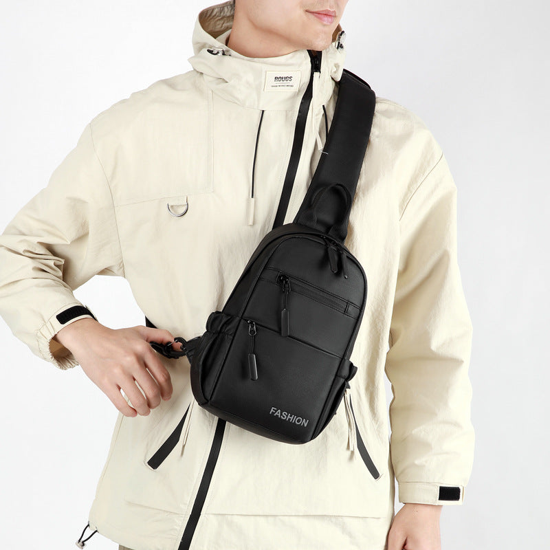 Breast bag men's  new fashion messenger bag outdoor commuting versatile leisure shoulder bag cycling sports backpack