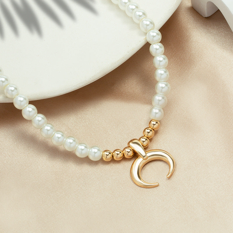 Pearl necklace wholesale cross-border new moon jewelry niche high-end accessories long neck chain women's accessible luxury clavicle chain