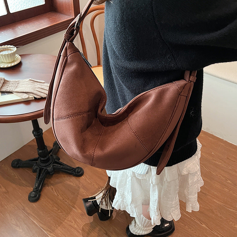 Cross-border large-capacity bag women's 2025 new fashion and simple shoulder messenger women's bag commuter casual dumpling bag