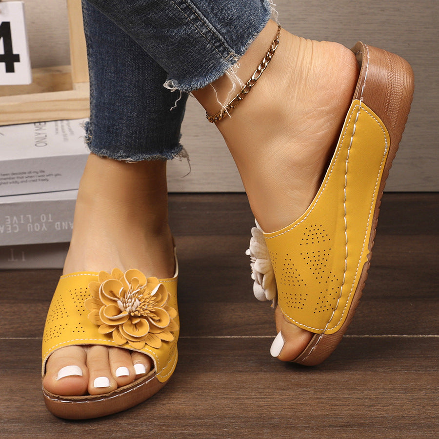 2026 summer new arrival: plus-size platform wedge slides - women's casual floral open-toe slippers, trendy fashion footwear for export
