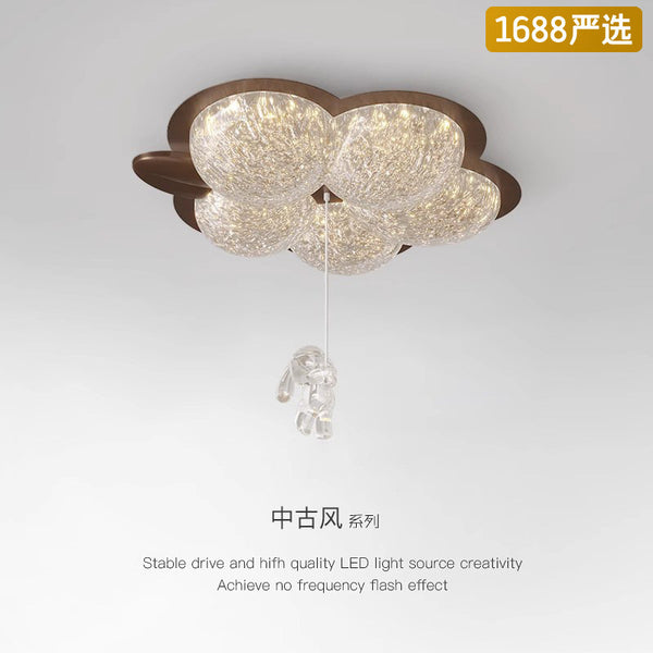 [Strict selection] Flower antique resin gold foil ceiling lamp room lamp French retro tea room lamp advanced sense