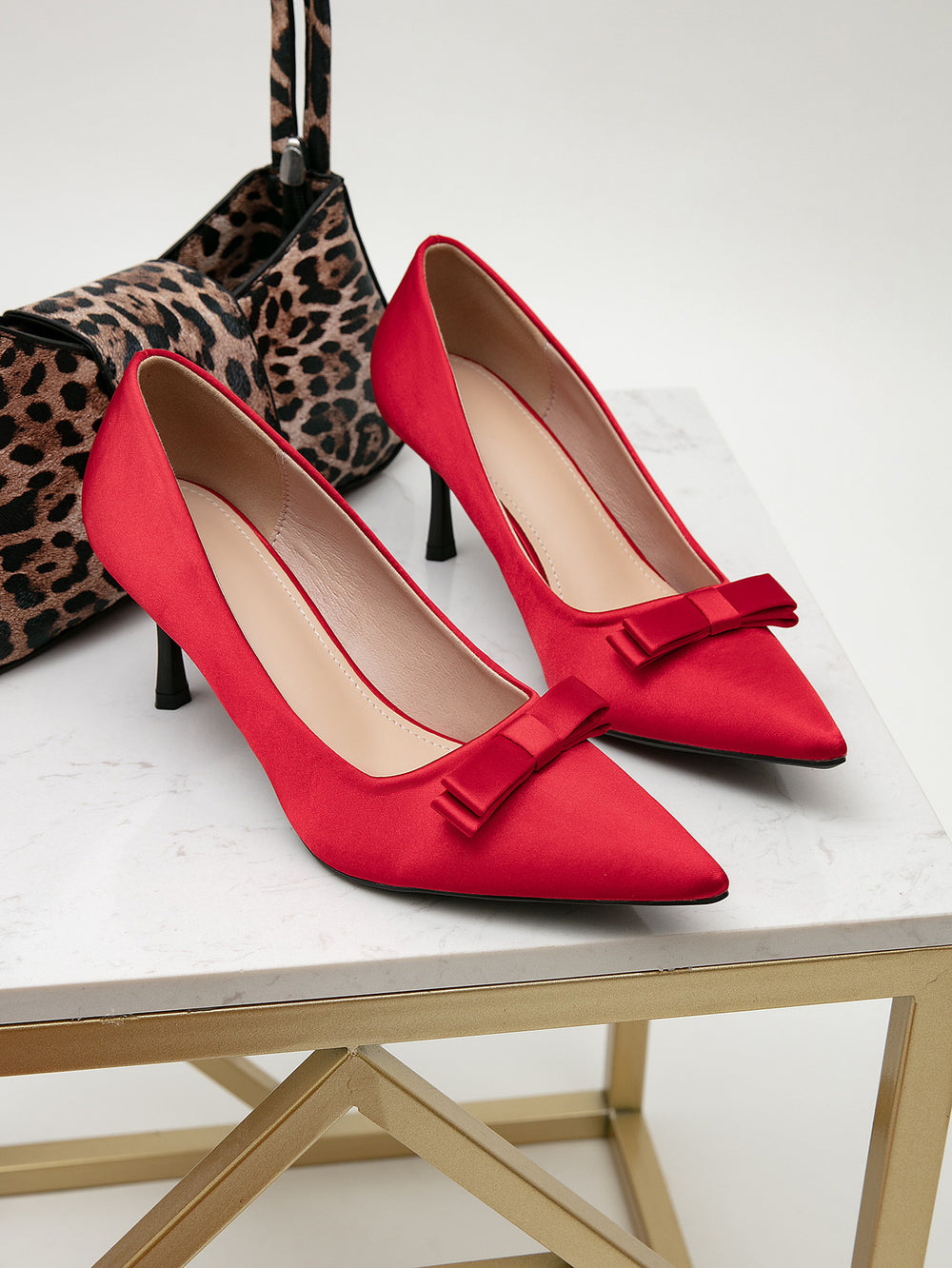Women's satin pumps for weddings & banquets - elegant, comfortable, and stunning high heels - new autumn 2024 collection
