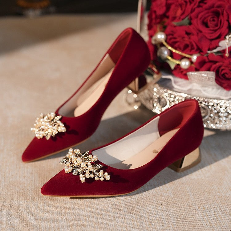 Wedding shoes bridal shoes 2026 new arrival red low-heeled women's shoes not tiring feet chinese xiuhe wedding shoes