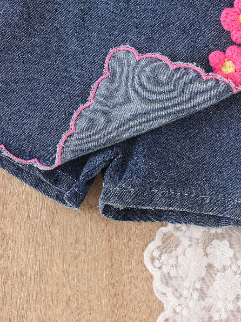 Kids clothing cross-border fashion children's clothing new arrival kids pink collar colorful vest + blue shorts