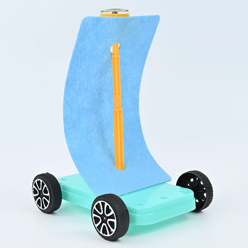 Sailing car Wind-powered trolley Physical science Fun experiment Primary school students Technology small production Invention STEM maker