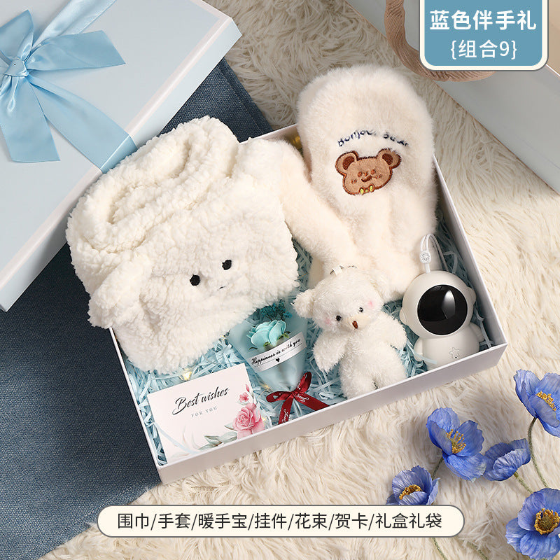 Practical birthday gifts for girls, girlfriends, children, classmates, teachers, creative warm gift box set for Christmas