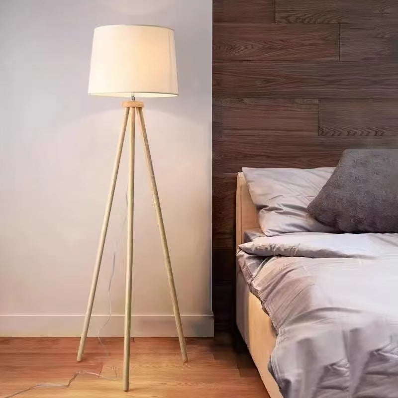 Cross-border floor lamp living room high-end bedroom cloth cover vertical table lamp wooden tripod floor atmosphere lamp customization