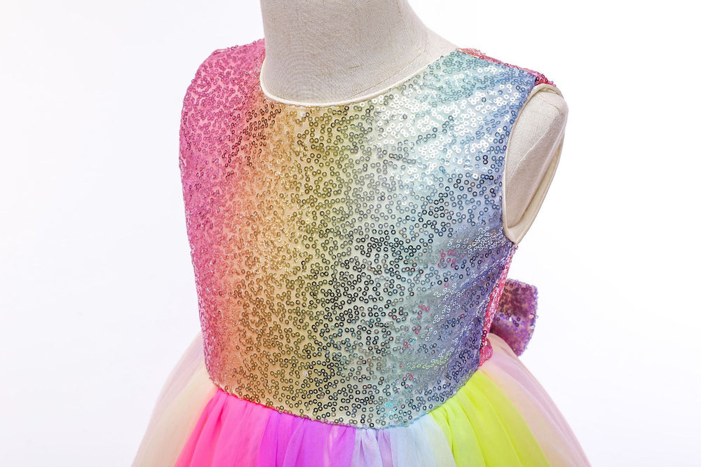 High-end and stylish princess dresses for girls, perfect for weddings, rainbow skirts, summer wear, and piano recital costumes for toddlers and young children