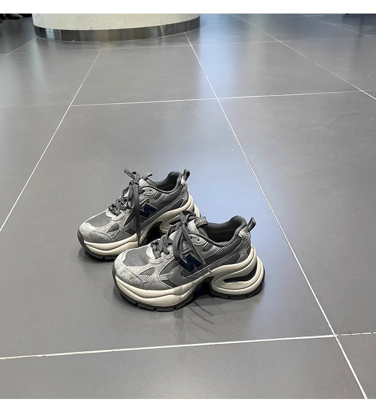 Spring/summer height-increasing chunky sneakers for women, 2026 new trendy street style, thick sole, retro, breathable mesh, lightweight casual athletic shoes