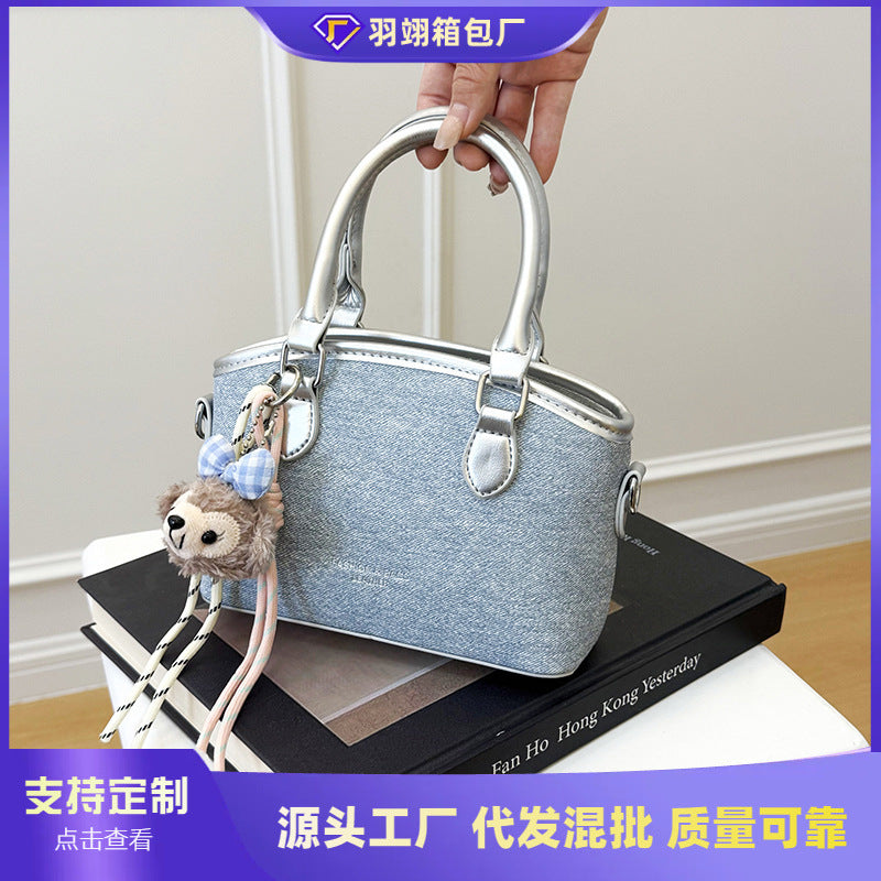 Cross-border this year's popular bag women's 2025 retro color matching texture hand bag foreign style commuting shoulder messenger bag