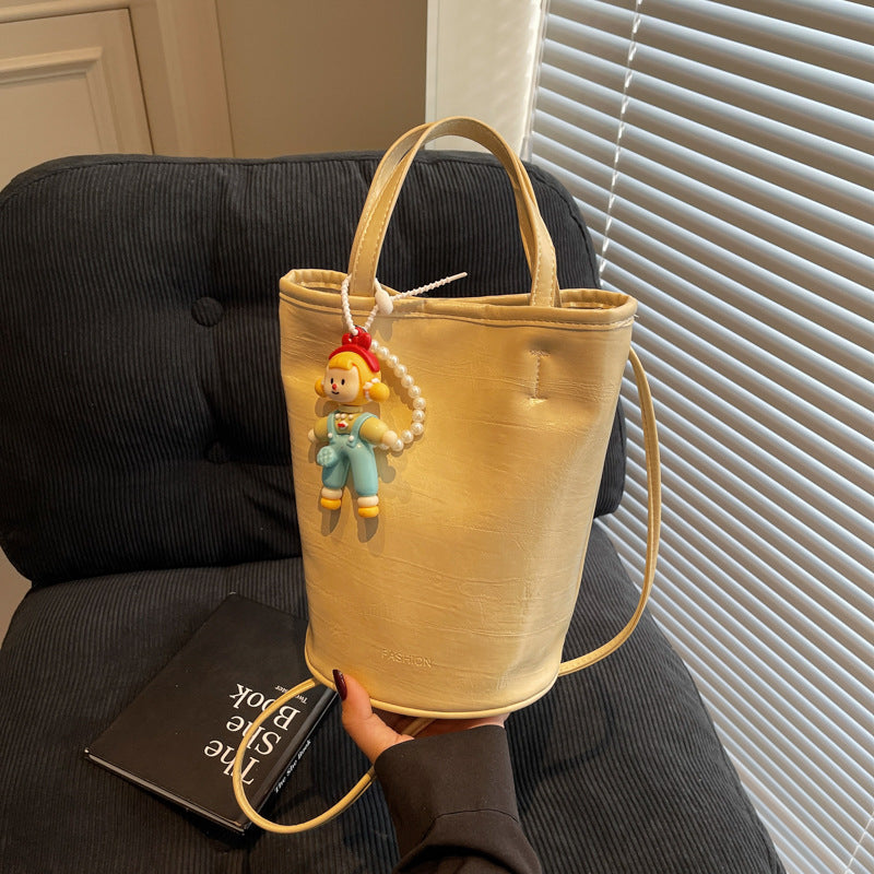 Cross-border popular small bags for women's summer versatile 2025 new simple and popular messenger bags Korean version of casual bucket bags