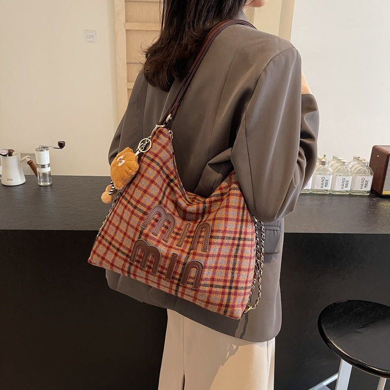 Retro woolen Korean version underarm bag women's bag 2025 new fashion casual chain backpack texture messenger bag