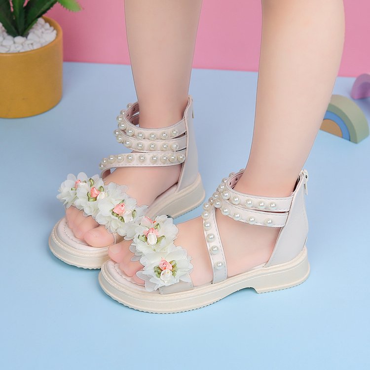 Children's beach shoes breathable summer girls flowers sweet cute sandals soft-soled Roman shoes middle older children princess shoes