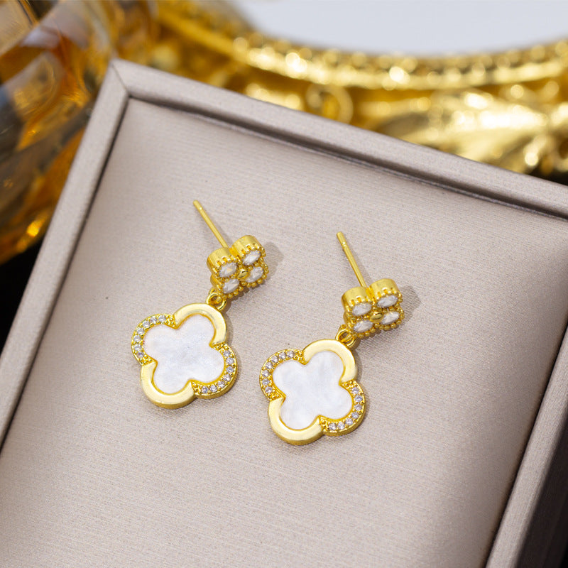 [titanium steel] micro-embedded four-leaf clover necklace and earrings set, high-end, accessible luxury, stylish, elegant earrings, clavicle chain jewelry