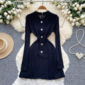 French retro chic: high-end, fashionable, notched collar, long sleeve, metal buckle, cinched waist, slimming, elegant knit dress