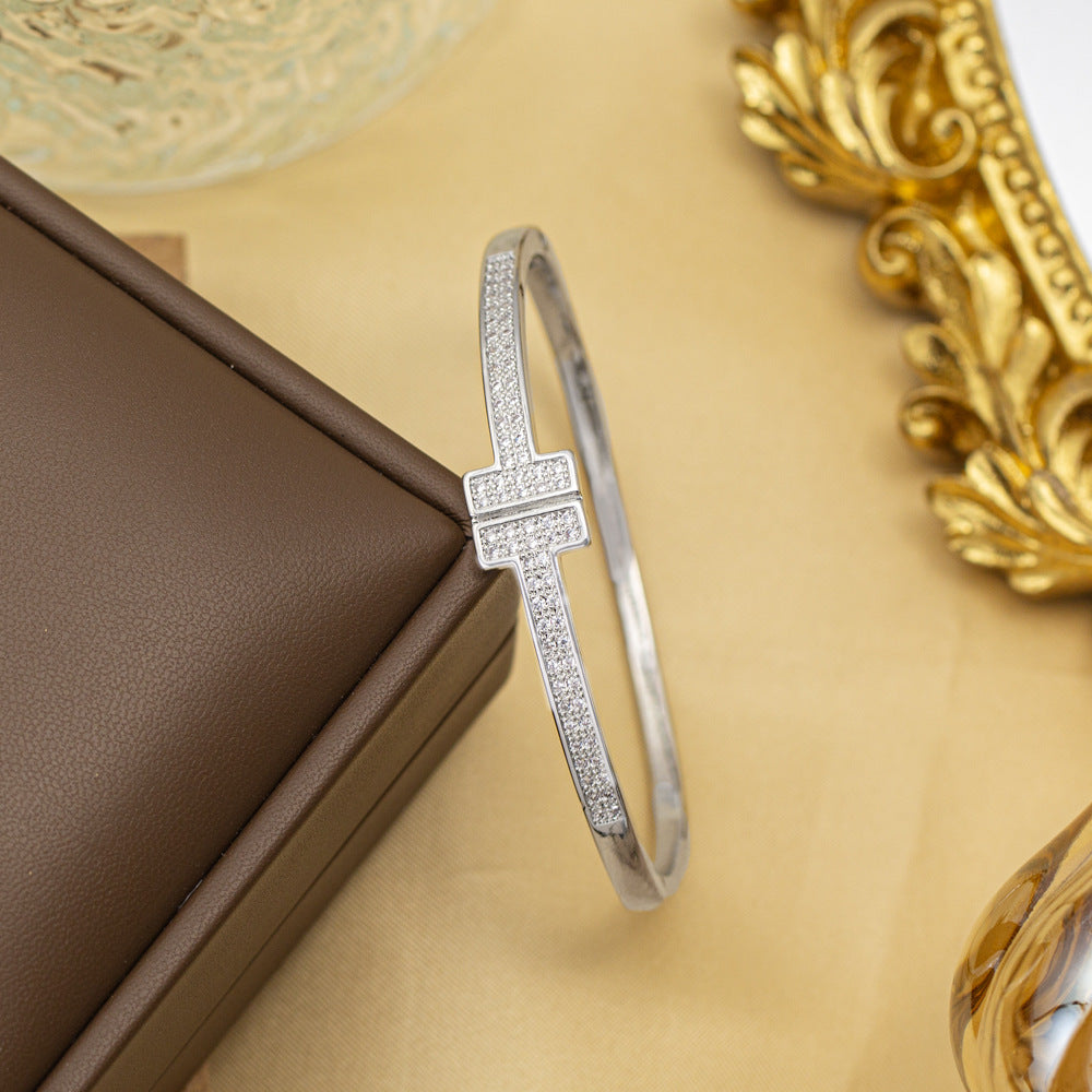 Bracelet female titanium steel fashion non-fading copper inlaid zirconium bracelet niche high-end fashion elegant jewelry wholesale hand jewelry