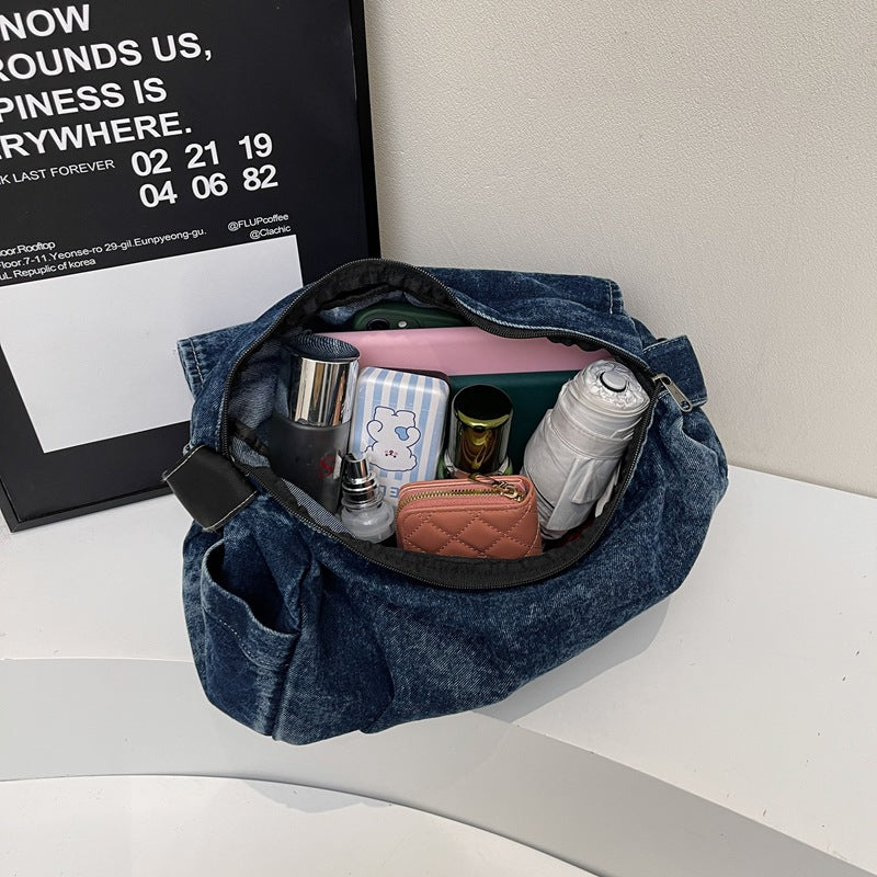 New large-capacity denim messenger bag women's retro mailman bag simple and trendy student commuter casual shoulder bag