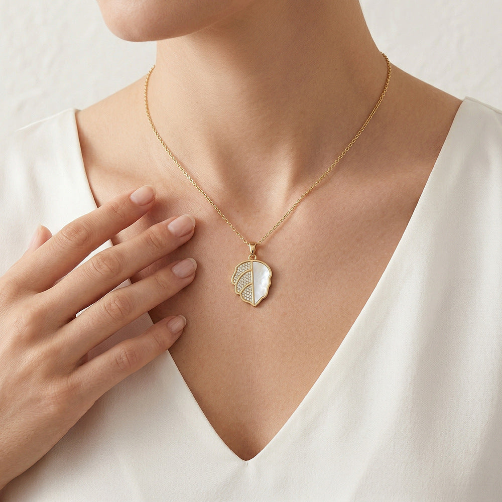 easiest for matchstylishbest selling micro-embedded white shell leaf necklace for women, simple fashionelegantpopular clavicle chain jewelry