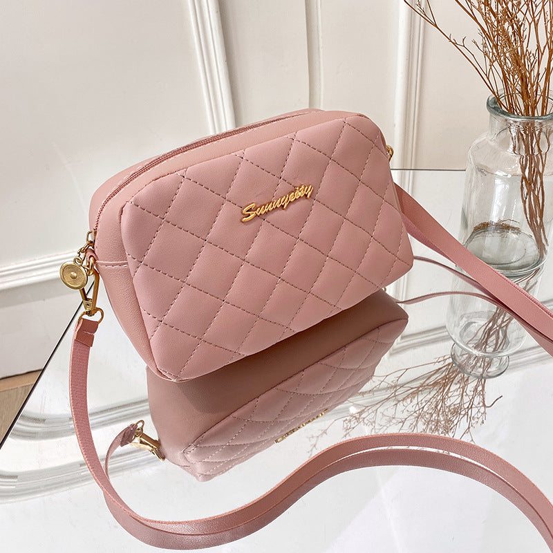 Embroidered camera bag 2022ladies bag Christmas new shoulder bag diamond messenger bag fashion bag women