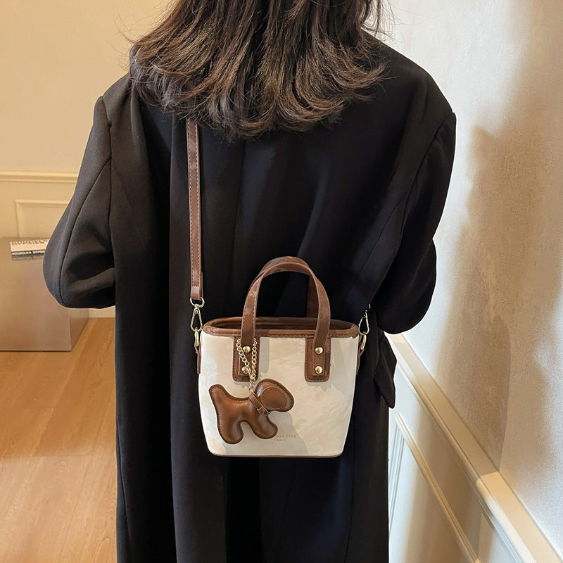 Fashion women's bag 2025 new messenger bag bucket bag niche design high sense foreign versatile shoulder handbag