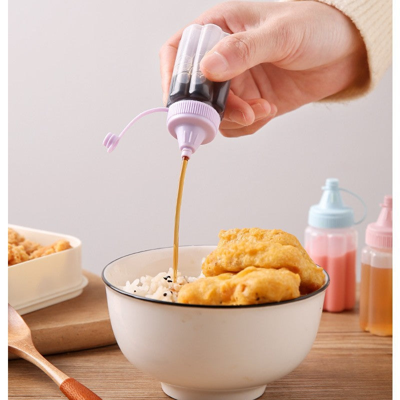 Household squeeze salad dressing dispenser, condiment container, jam squeeze bottle, outdoor bbq seasoning bottle set, home sauce dispenser