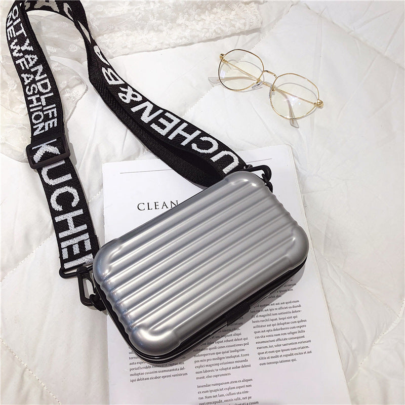 PC material hard shell enterprise gift cosmetic bag personalized portable waterproof overnight bag large-capacity storage box manufacturer