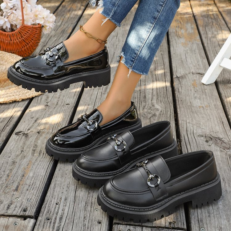 autumn new arrival: plus-size chunky sole loafers for cross-border e-commerce. sizes 35-43 available. wholesale options available. dropshipping to  and
