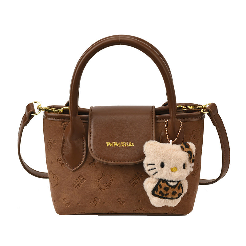 Simple and stylish crossbody bucket bag, 2025 autumn/winter vintage-inspired commuter casual bag, understated luxury niche handbag, shoulder bag