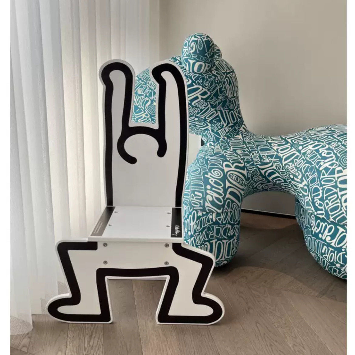 Art Fashion Chair Children's Back Chair Decorative Graffiti Art Chair Shaped Creative Stool